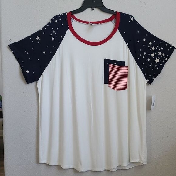 Moa Moa Tops - PLUS SIZE WOMAN'S T SHIRT